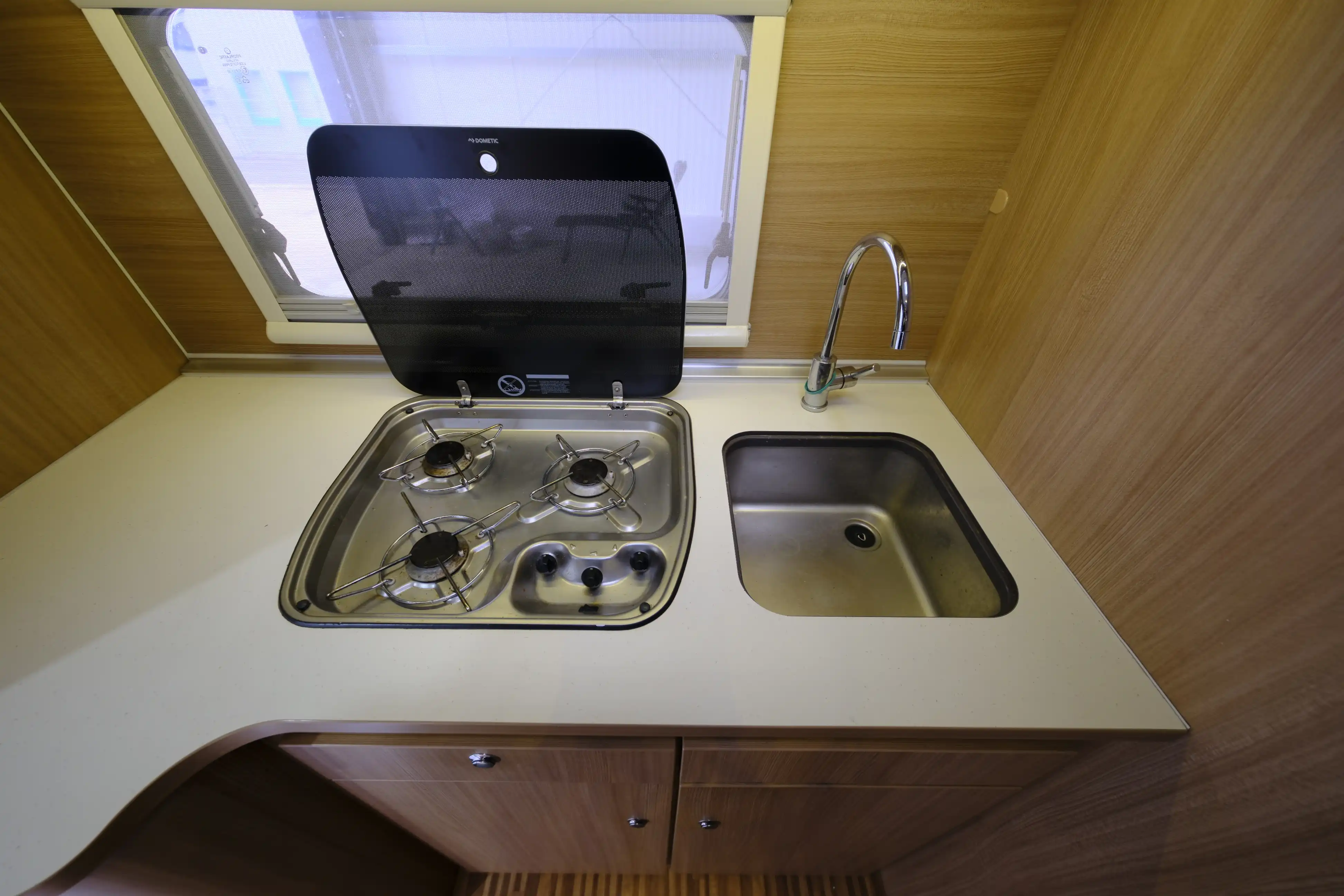 ADRIA Matrix Axess M 590 SG